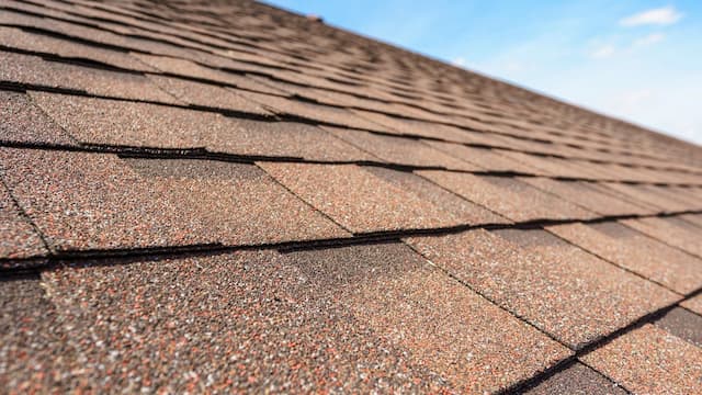 Types of asphalt roof shingles